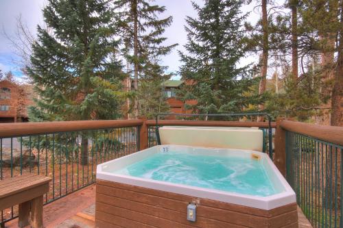 1975 Starfire Townhomes - image 11