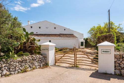  Finca Binicalaf Vell in Cala en Porter