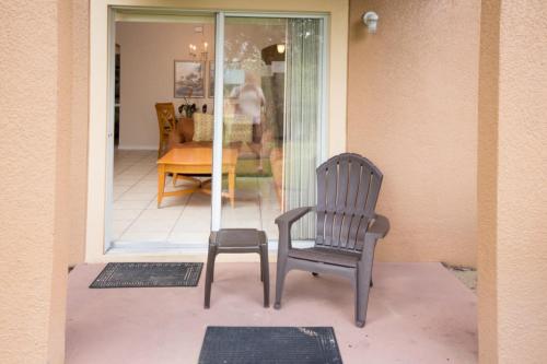 Maria's Regal Townhouse - image 3