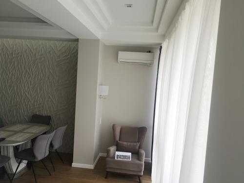 Apartment in Mandarin Park - image 8