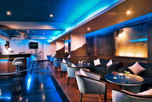 酒吧/Lounge Bar, 奧蘭加巴德VITS飯店 (Hotel VITS Aurangabad) in 奧郎加巴德