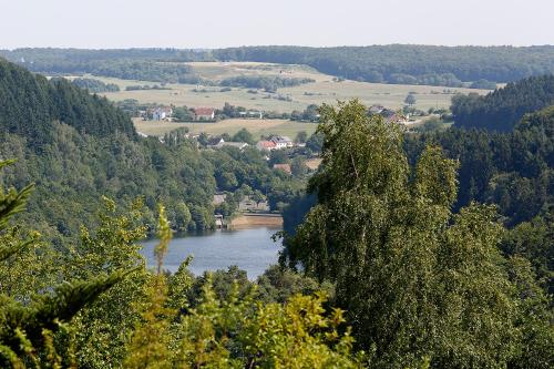 Landhaus Wald und See Nr. 35 6.1km von Burscheider Straße entfernt