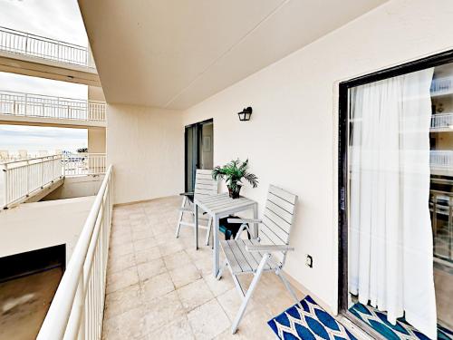 Swim All Day - Orange Beach Condo - image 4
