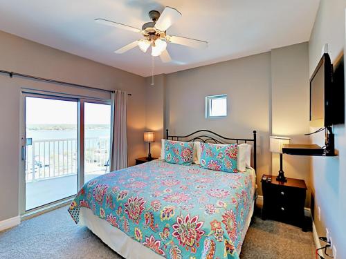 1010 West Beach Condo - image 2