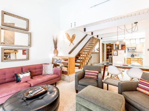 Woodland Retreat In Steamboat Springs Townhouse - main image