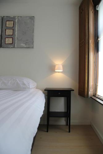 Standard Double or Twin Room image 4
