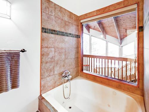 1179 Pinnacle Drive Townhouse - image 9