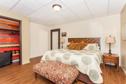 332 Bull Creek Road Home - image 5
