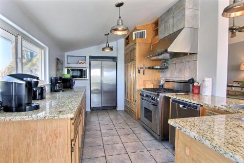 Beach Bungalow OTB3302 - image 3