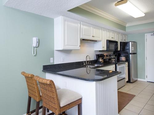 949 West Beach Condo - image 4