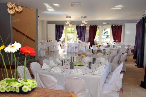 Aux Maisons The Originals Relais (Relais du Silence) - image 3