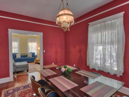 66 Weeden Street Home - image 8
