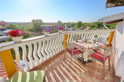  Apartment Nada in Murvica