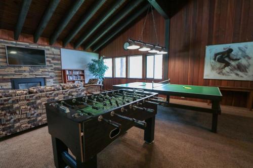Mammoth West #116 Condo - image 11