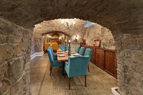 Ēdiens un dzērieni, Hotel Regal 1880 - Boutique Hotel Parcul Central  in Sinaja