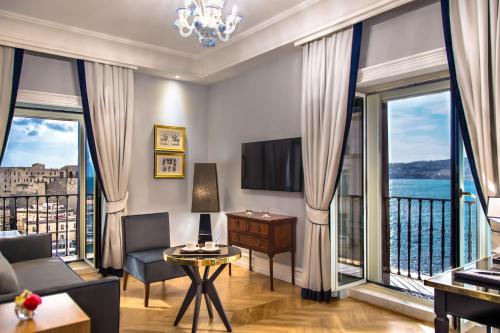 Grand Hotel Santa Lucia - image 5