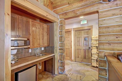 6532 Settlers Creek Condo - image 8