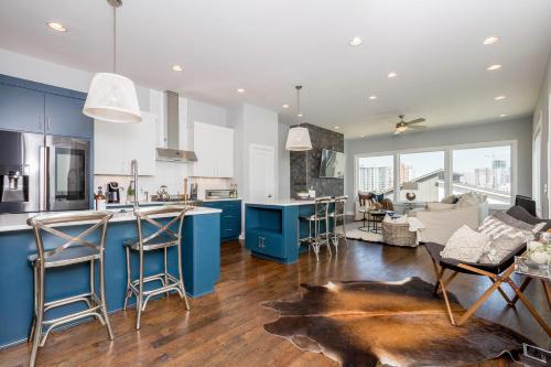 Southside Place Home - image 4