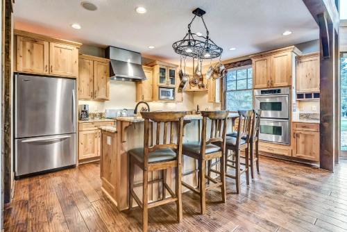 13 Vine Maple Home - image 7
