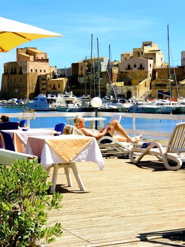 Albergo Cala Marina