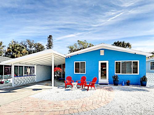 210 Fairweather Lane Home - main image