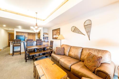 2740 Eagle Ridge Drive Condo - image 8