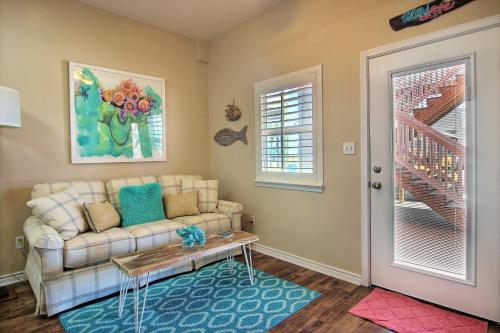 The Pink Palm IR610 Home - image 6