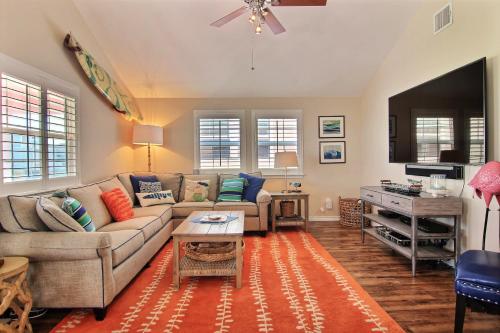 The Pink Palm IR610 Home - image 9