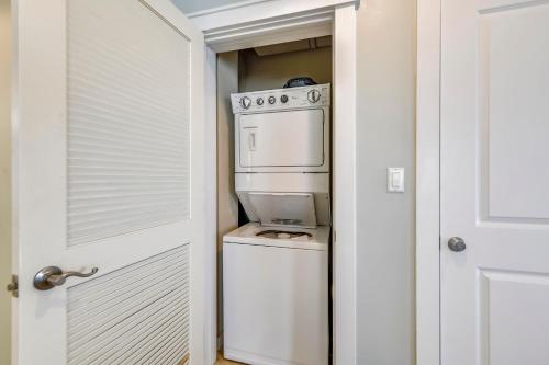 Origin At Seahaven 1036 Condo - image 10