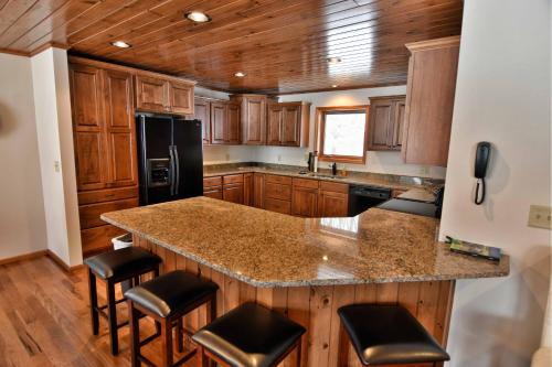 Peace Of Mind On Namakagon Condo - image 3