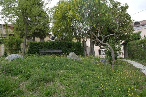 Iekārtas, casa banana in Kastino