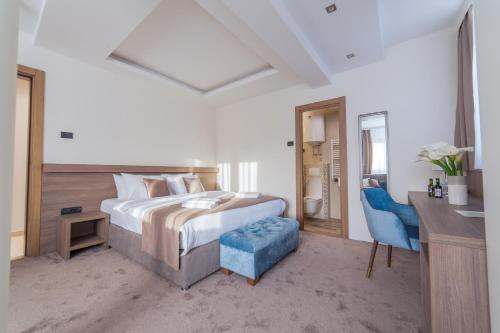 M House Bed and Breakfast - main image