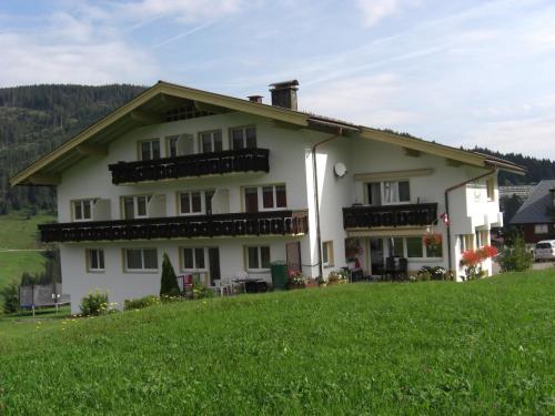 Gästehaus Boersch - Hotel - Kleinwalsertal