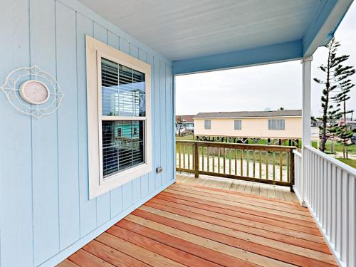 526 Sand Burr Ln Home - image 9