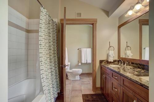 8890 The Springs Condo - image 8