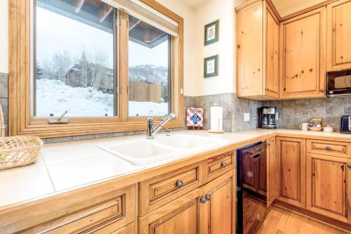 2700 Cross Timbers Trail Townhouse #1 - image 7
