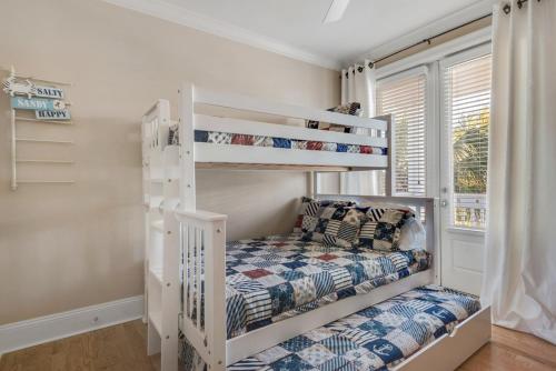 202 Seacrest Beach Blvd W Home - image 6