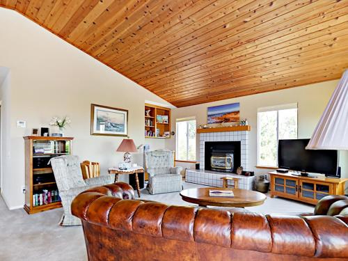 1773 Spencer Street Home - image 7