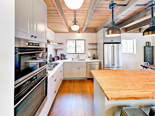 1282 Timber Ln Home - image 2