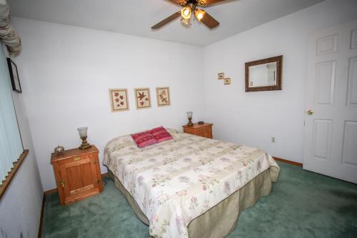 Sugarloaf Mountain View Home - image 5