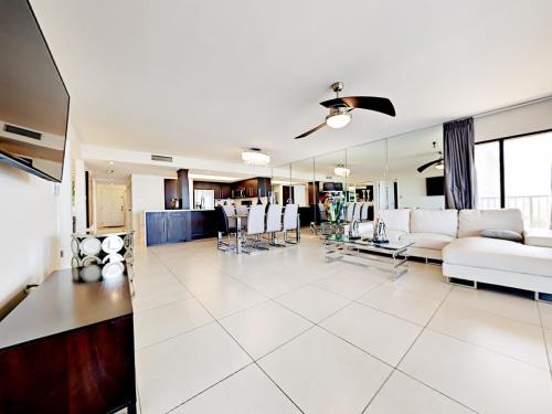 2800 Gulf Blvd Condo Unit 407 - image 4