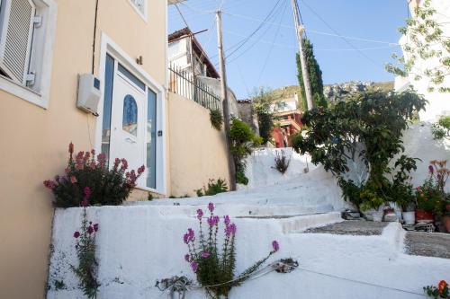  Family House in Lakones in 49083 Paleokastritsa