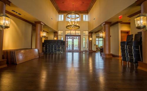 Quaint Quarters Villa - image 8