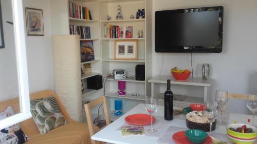 Holiday home Pavarotti - image 3