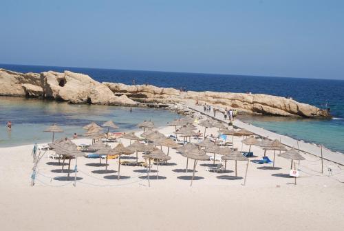 paplūdimys, Hotel Delphin Resort Monastir in Monastiras