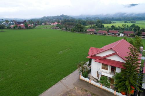 Exterior view, Rosalina Homestay in Tana Toraja