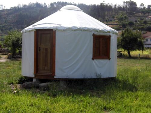  Yippee Yurts in Nogueirinha