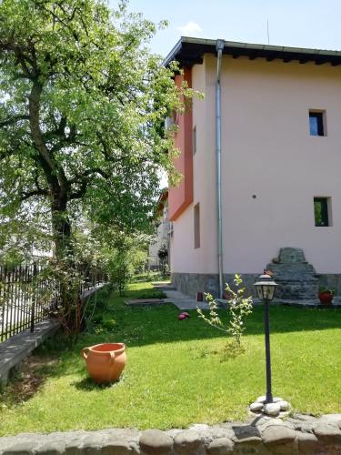 Къща за гости Ванеса, 