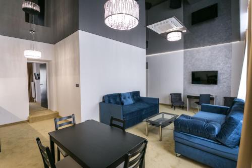 One-Bedroom Apartment image 10