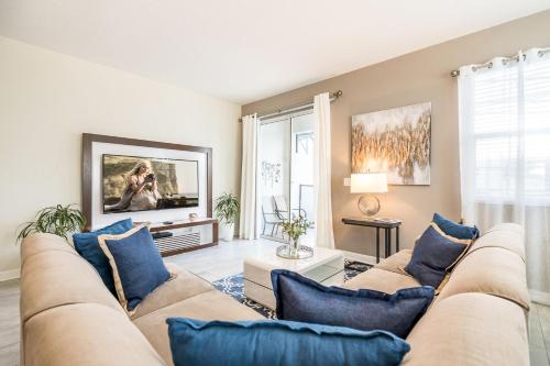 Storey Lake - New 5 bedrooms Villa Kissimmee Florida